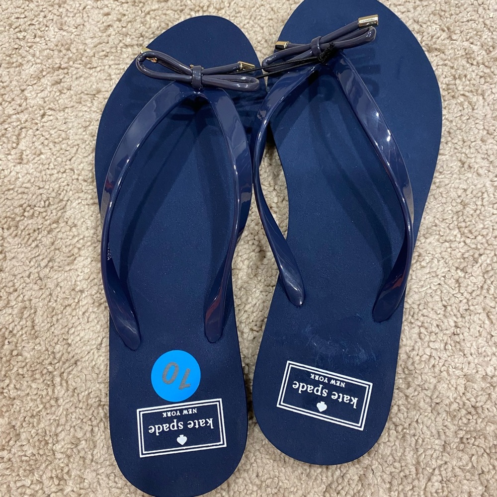 Kate Spade Flip Flops Navy w/ Bow